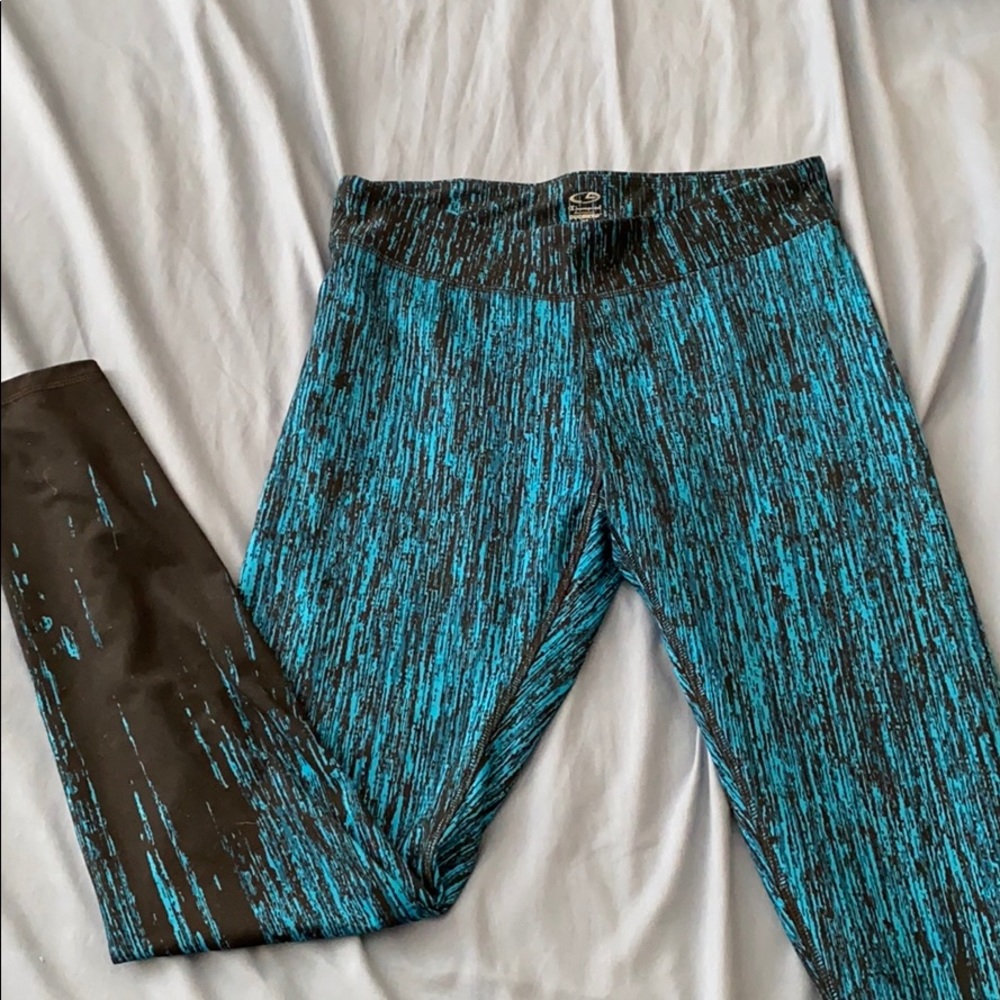 Athletic pants